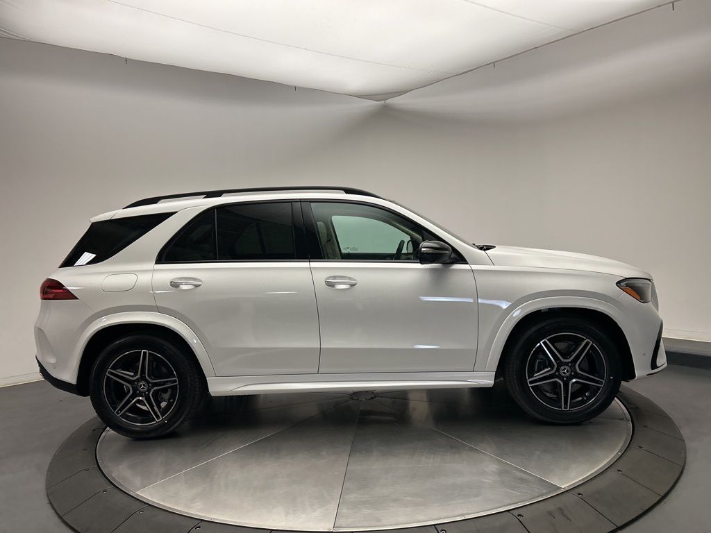 Thumbnail: 2026 Mercedes-Benz GLE - 9