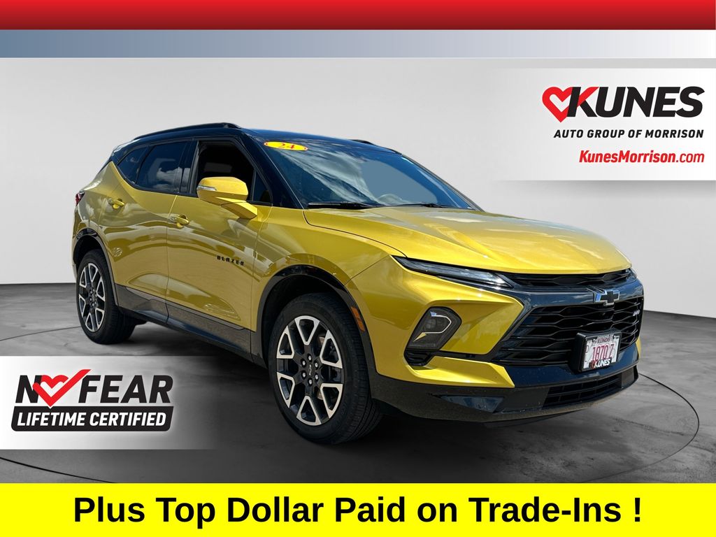Nitro Yellow Metallic 2024 Chevrolet Blazer SUV / Crossover Front-Wheel Drive 9-Speed Automatic Overdrive