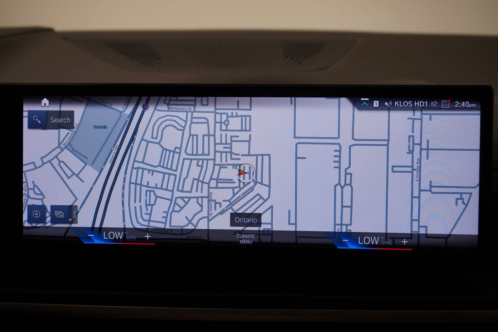 Thumbnail: 2023 BMW X7 - 13