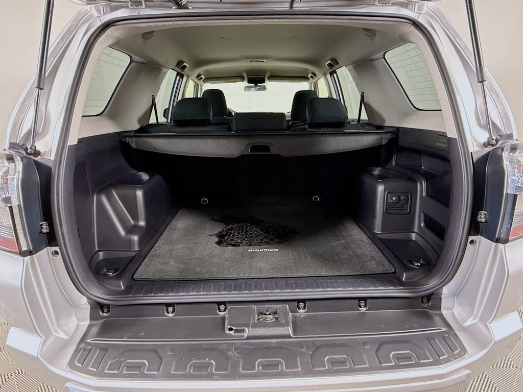 Thumbnail: 2014 Toyota 4Runner - 24