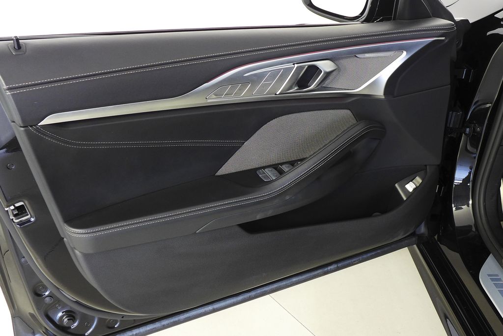 Thumbnail: 2024 BMW 8 Series - 11