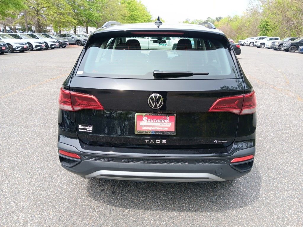 2024 Volkswagen Taos 1.5T S 4