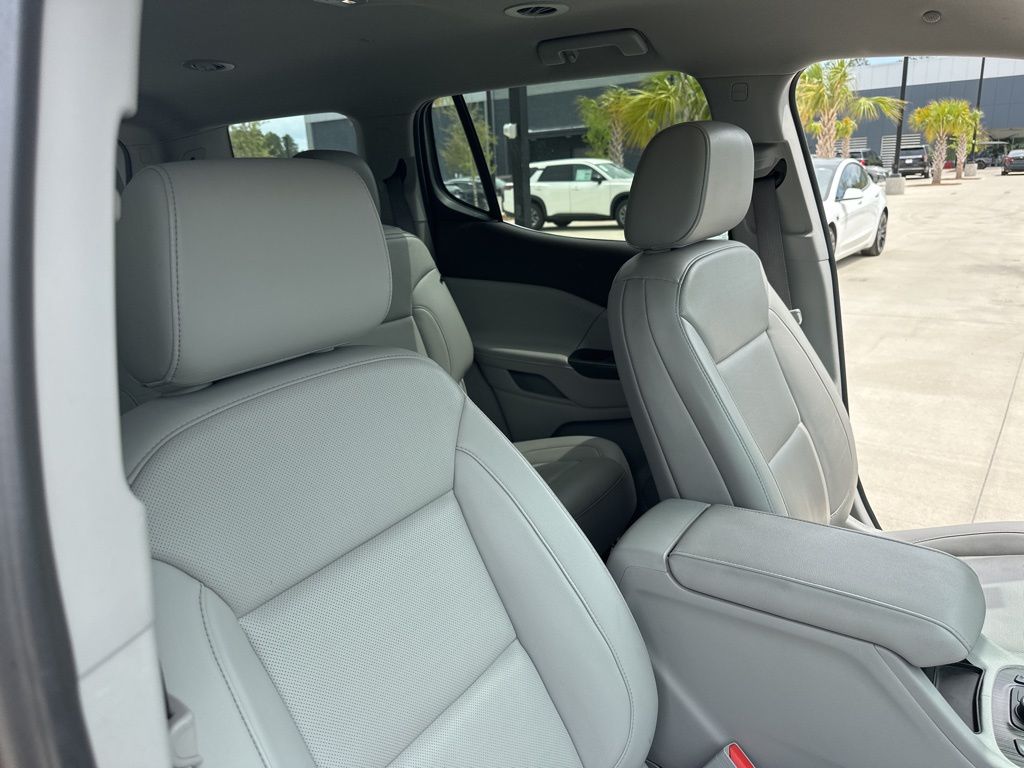 2023 Volcanic Red Tintcoat GMC Acadia SLT FWD SUV