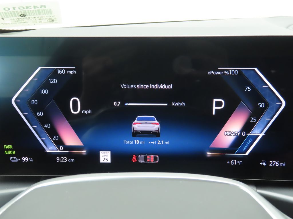 Thumbnail: 2025 BMW i4 - 31