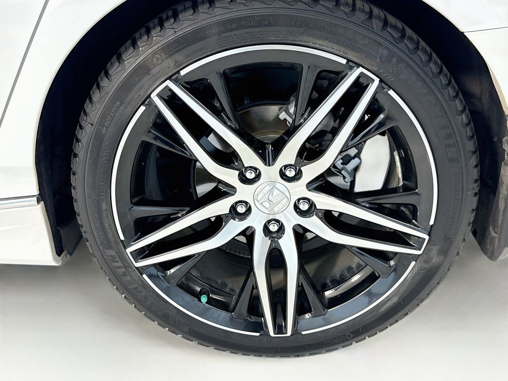Thumbnail: 2021 Honda Accord - 31