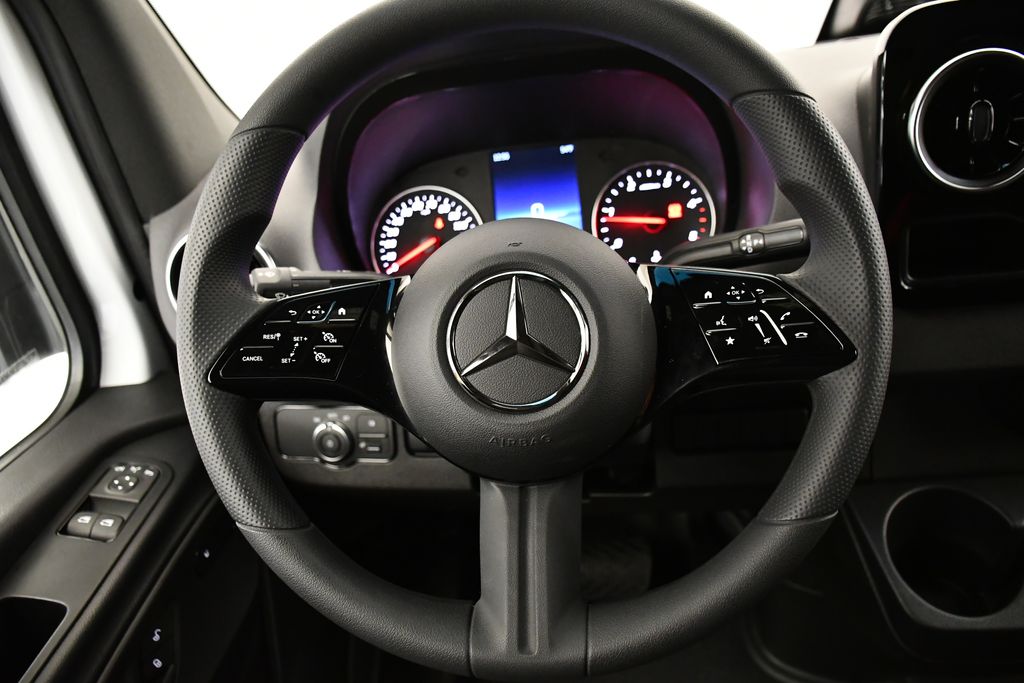 Thumbnail: 2026 Mercedes-Benz Sprinter - 16