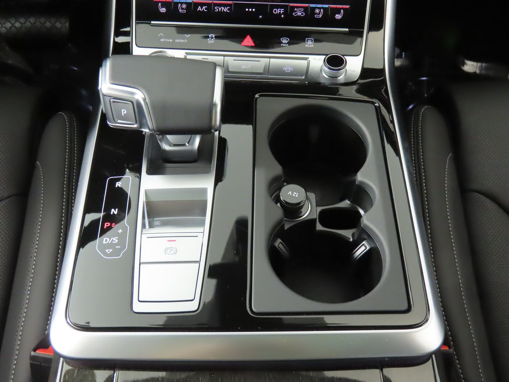 Thumbnail: 2025 Audi Q7 - 21