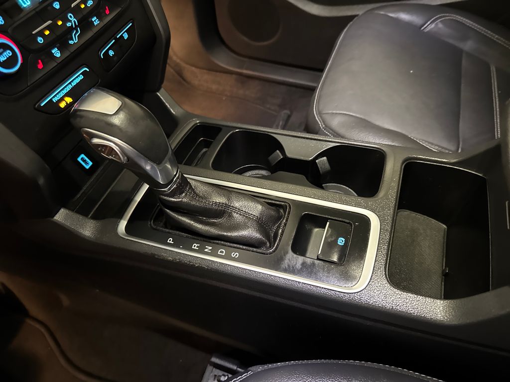 Certified Used 2018 Blue Ford SEL image 29