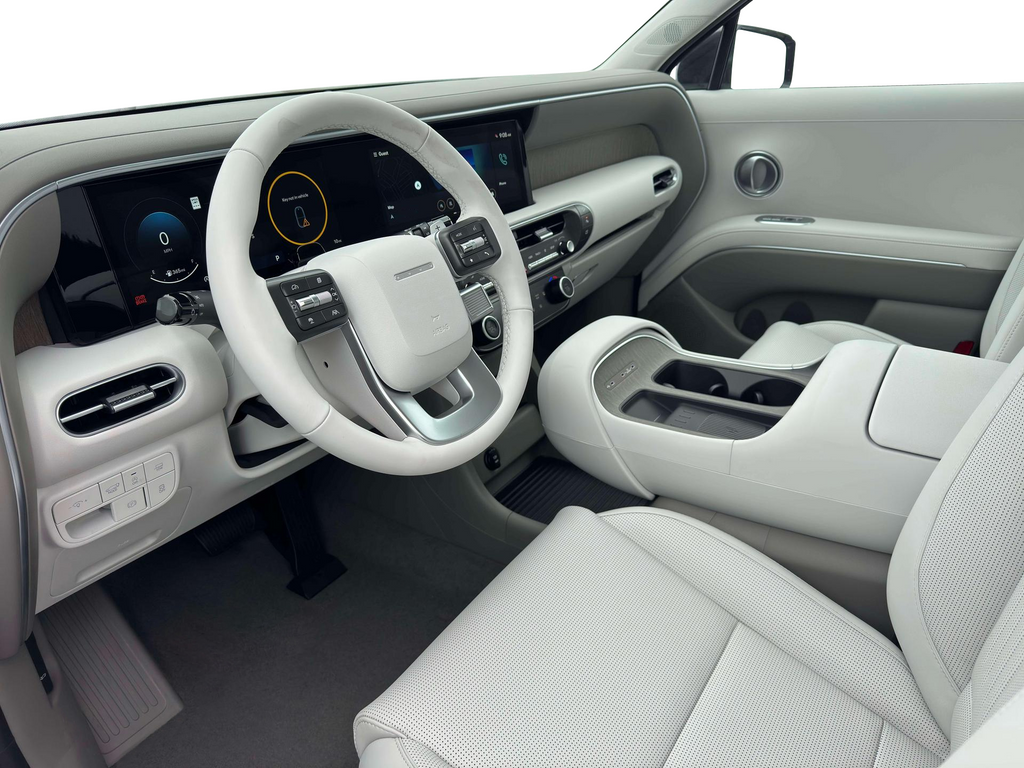 New 2026 Silver Hyundai SEL image 9