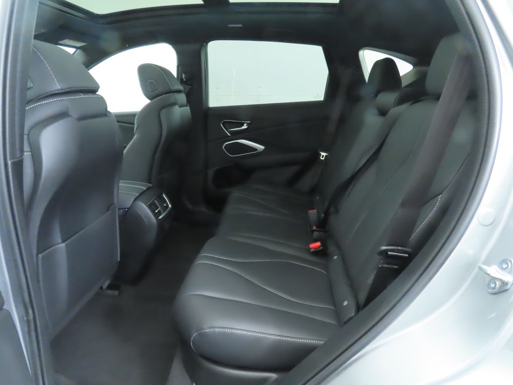 2025 Acura RDX Base 22