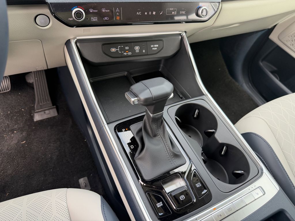 new 2026 Kia Carnival car, priced at $38,089