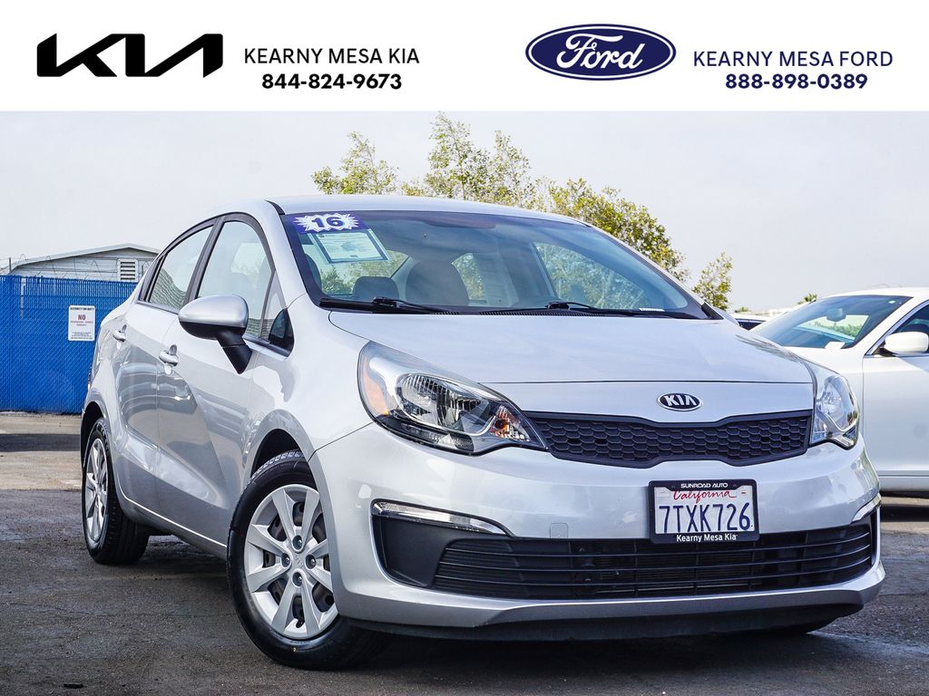 Bright Silver Metallic 2016 Kia Rio Sedan Front-Wheel Drive 6-Speed Automatic