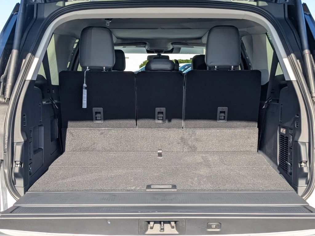 2025 Ford Expedition Active MAX