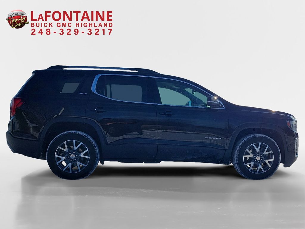 2023 GMC Acadia SLT 8