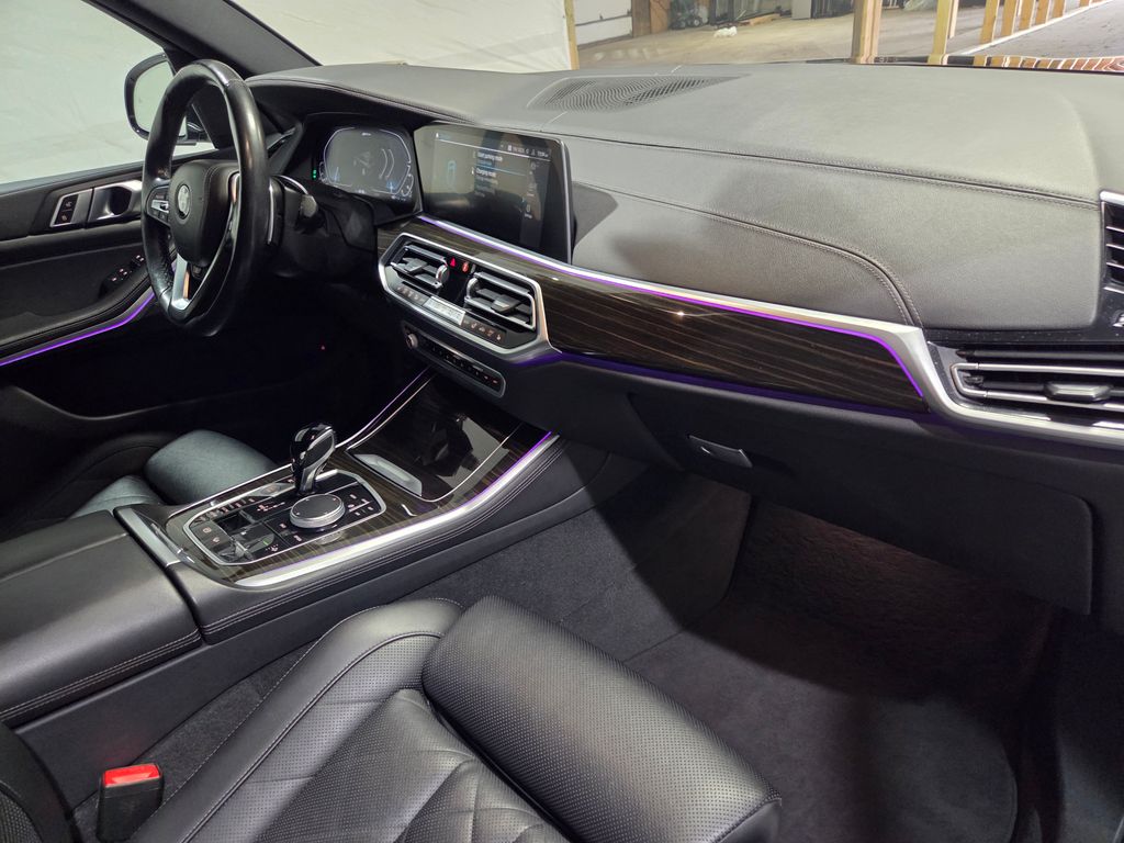 2023 BMW X5 xDrive45e photo