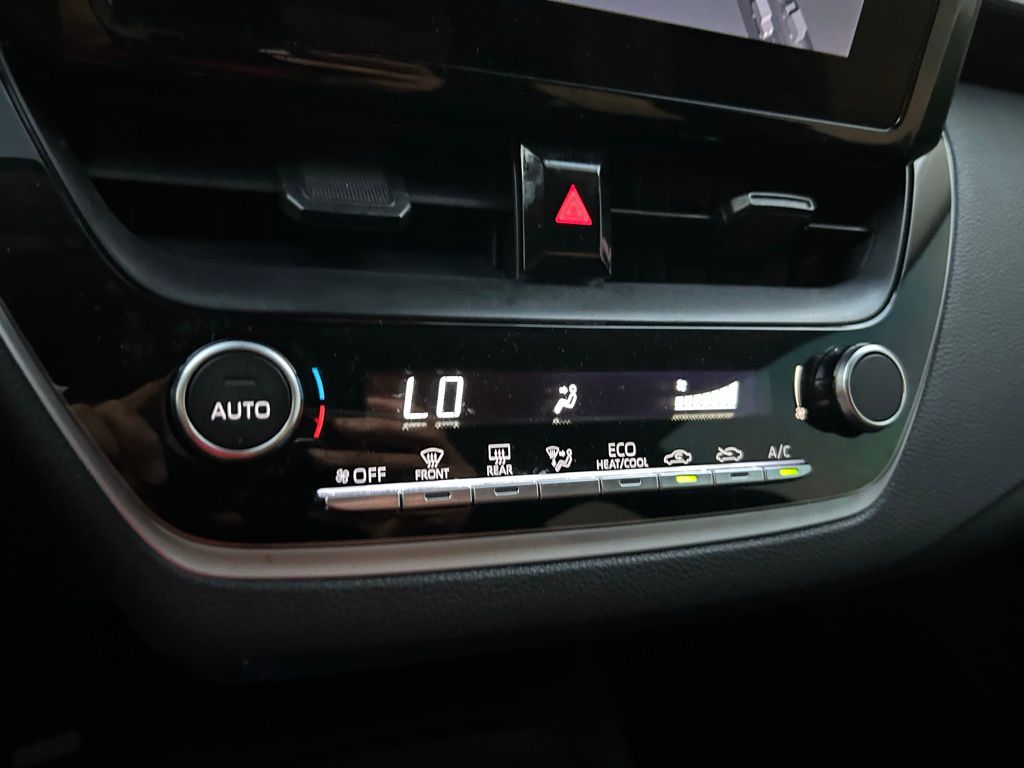 Thumbnail: 2025 Toyota Corolla - 24
