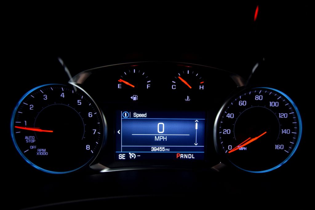 used 2024 Chevrolet Equinox car