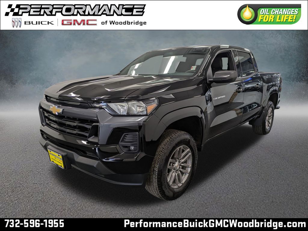 Black 2023 Chevrolet Colorado Pickup Truck Four-Wheel Drive 8-Speed Automatic