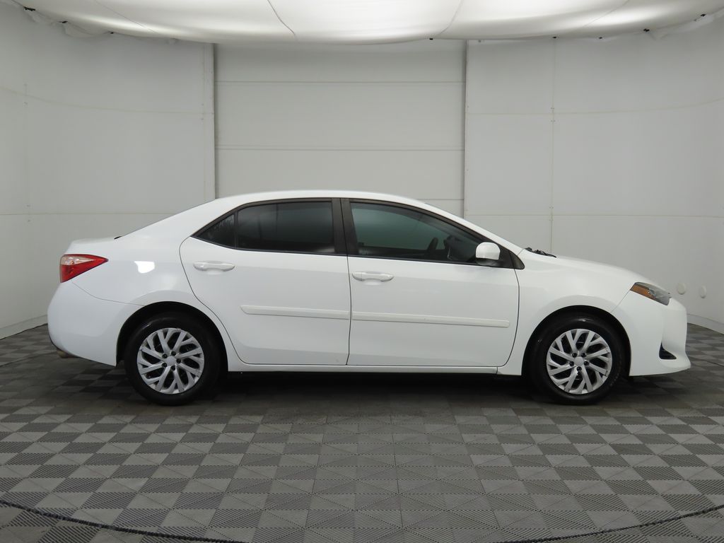 Thumbnail: 2019 Toyota Corolla - 4