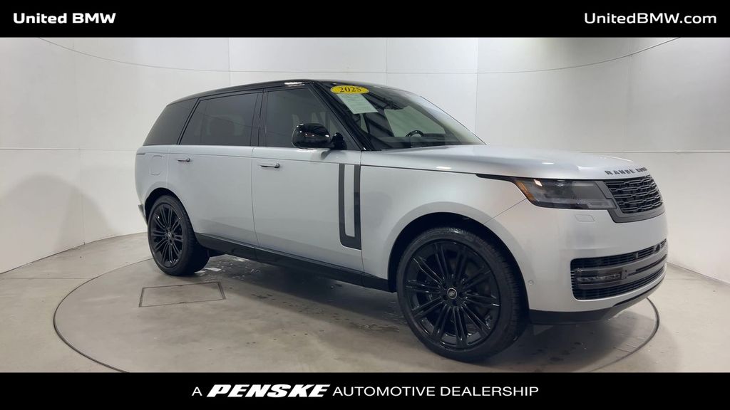 Thumbnail: 2025 Land Rover Range Rover - 2