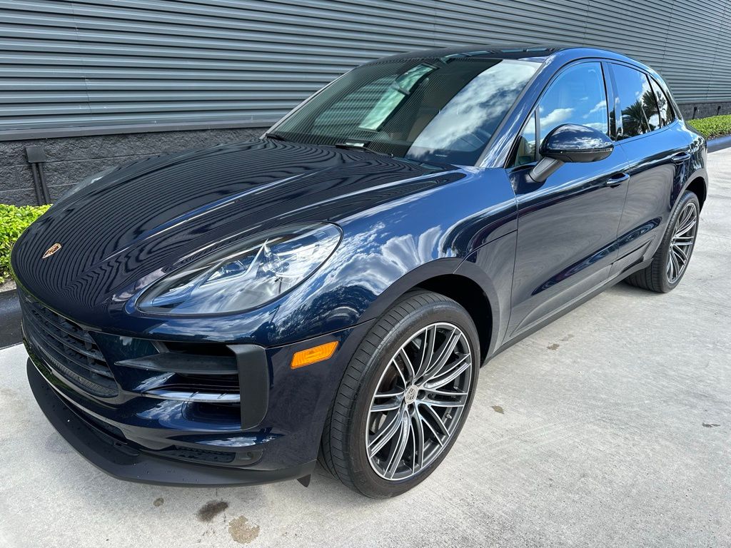 Thumbnail: 2021 Porsche Macan - 7