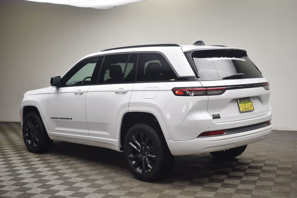 new 2026 Jeep Grand Cherokee car, priced at $47,806