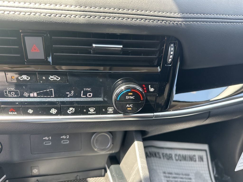 2025 Boulder Gray Pearl Nissan Rogue SL FWD SUV