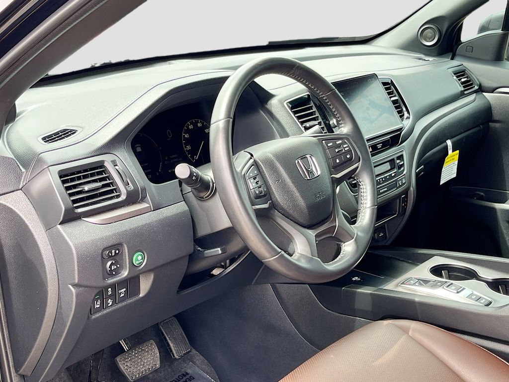 2024 Honda Ridgeline RTL Black at North Houston Mitsubishi
