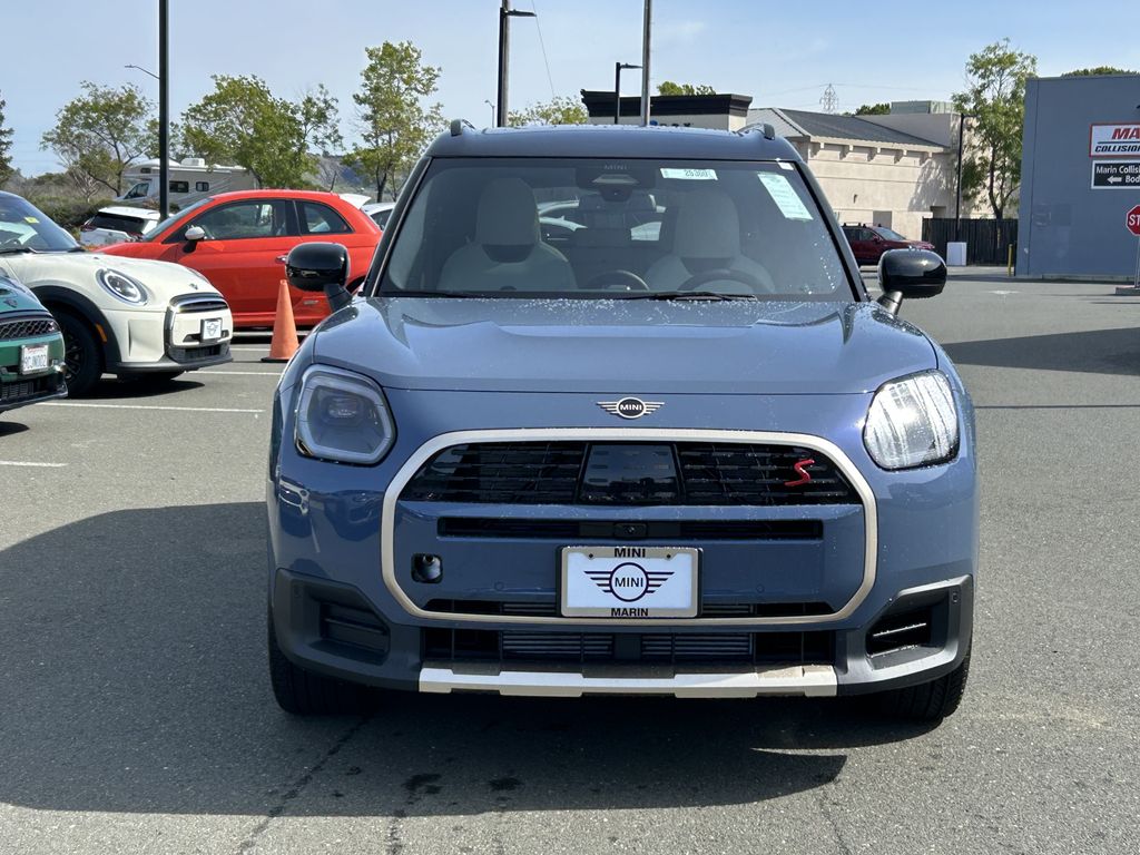 2025 MINI Cooper Countryman Iconic 8