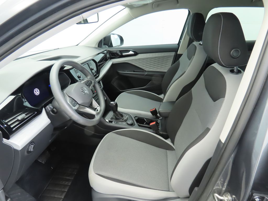 2022 Volkswagen Taos S 20