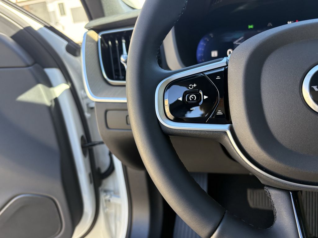 New 2026 Crystal White Volvo B5 Plus image 16