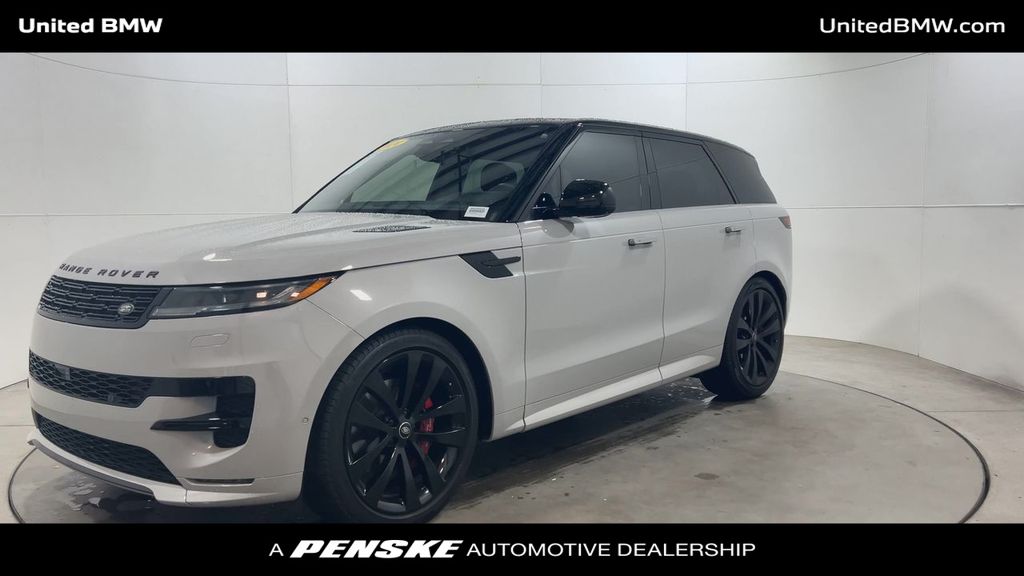 Thumbnail: 2024 Land Rover Range Rover Sport - 4