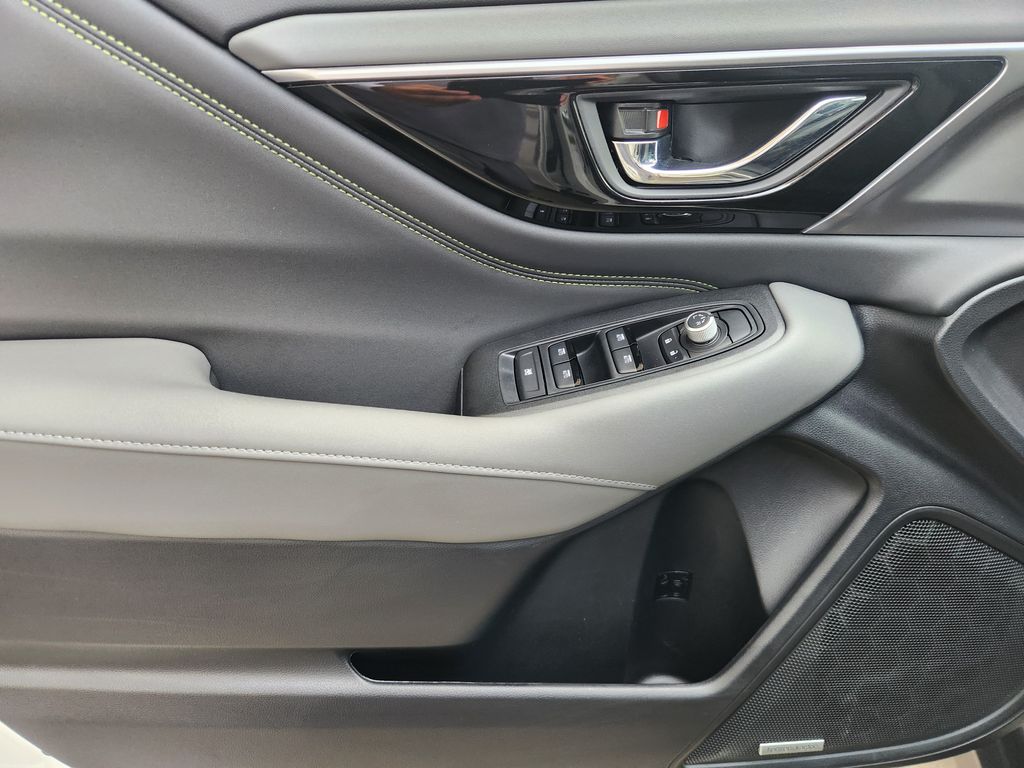 2025 Subaru Outback Onyx Edition White at Legacy Ford