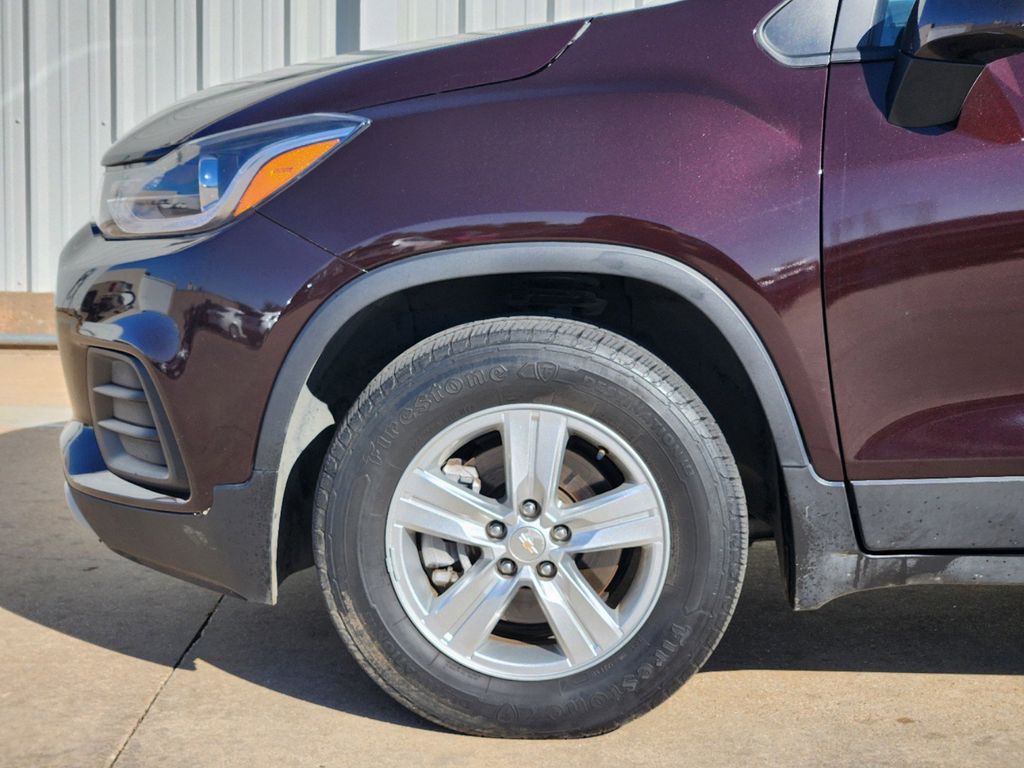 2021 Chevrolet Trax LT 9