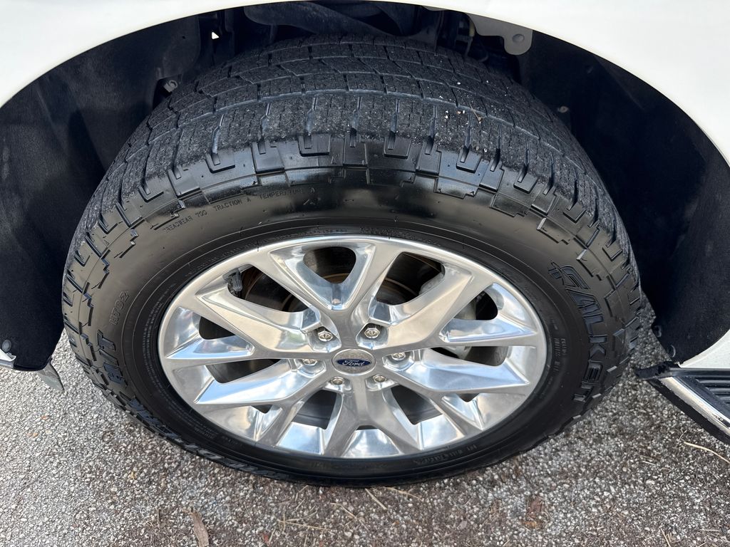 Certified Used 2020 White Ford XLT image 13