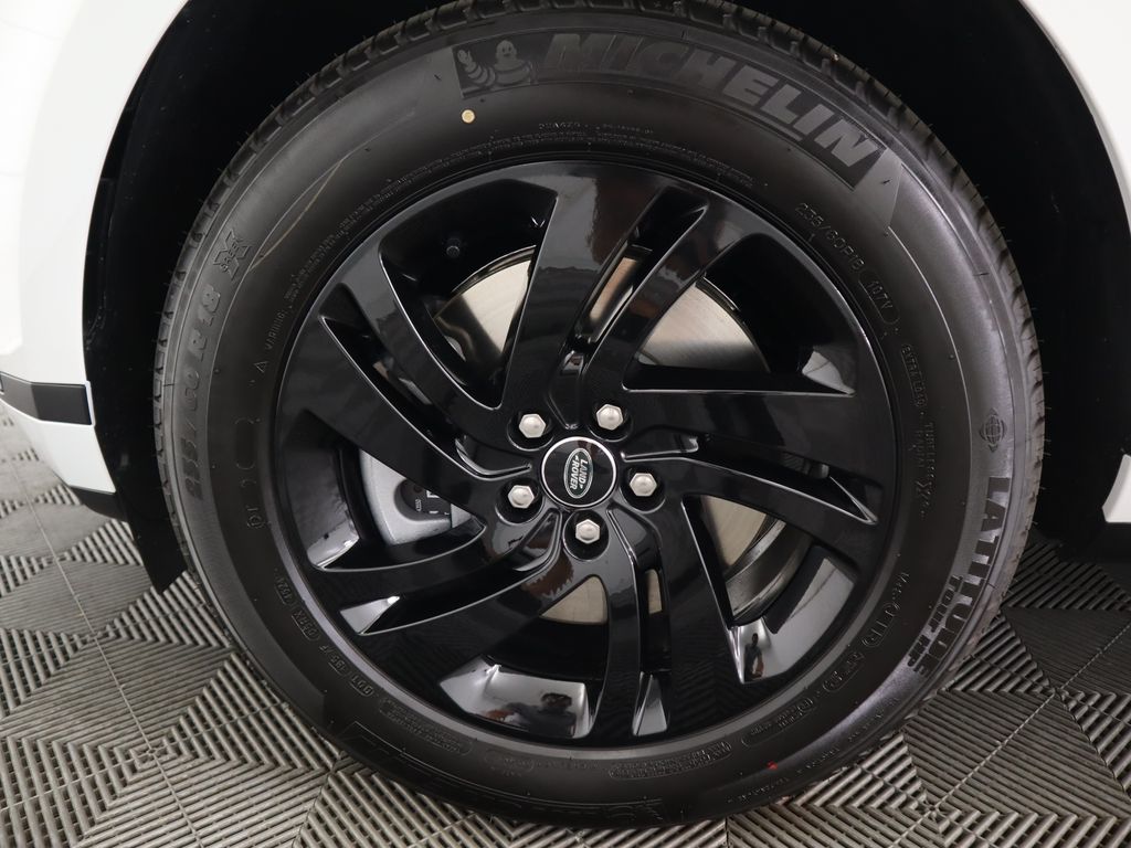 2026 Land Rover Range Rover Evoque S 30