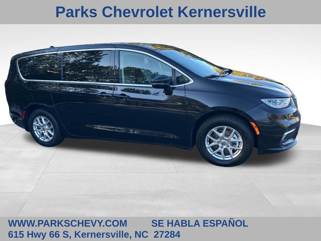 2024 Chrysler Pacifica Touring L FWD