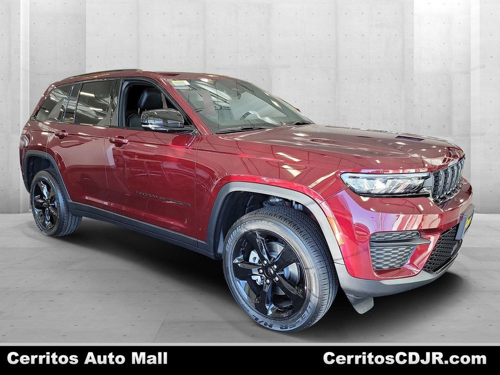 2025 Jeep Grand Cherokee Altitude X 4WD