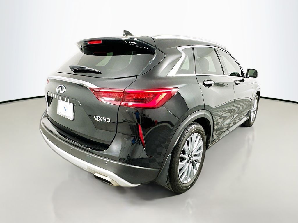 Thumbnail: 2025 INFINITI QX50 - 5