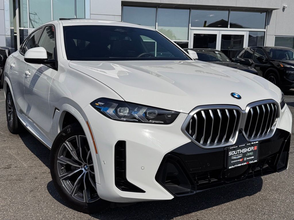 Alpine White 2026 BMW X6 SUV / Crossover All-Wheel Drive 8-Speed Automatic