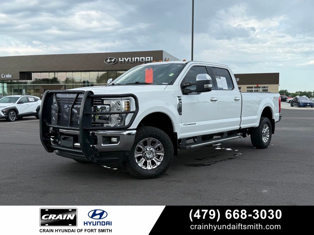 Oxford White 2019 Ford F-350 Super Duty Pickup Truck Four-Wheel Drive 6-Speed Automatic