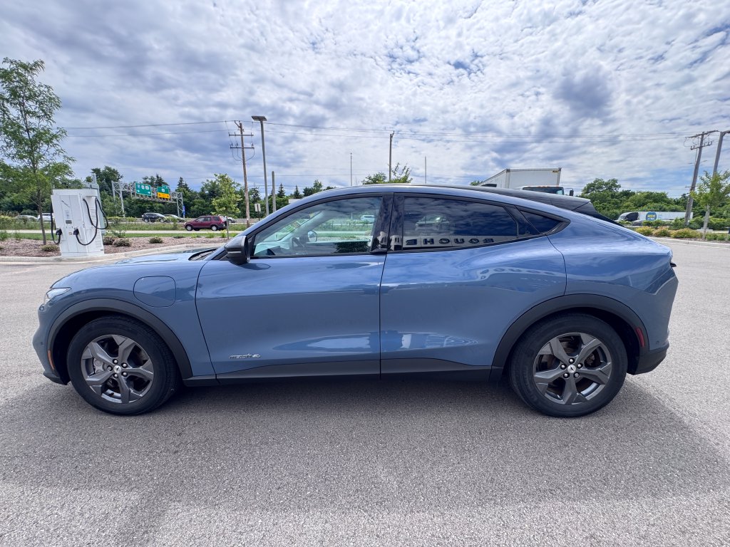 Certified Used 2023 Vapor Blue Metallic Ford Select image 6