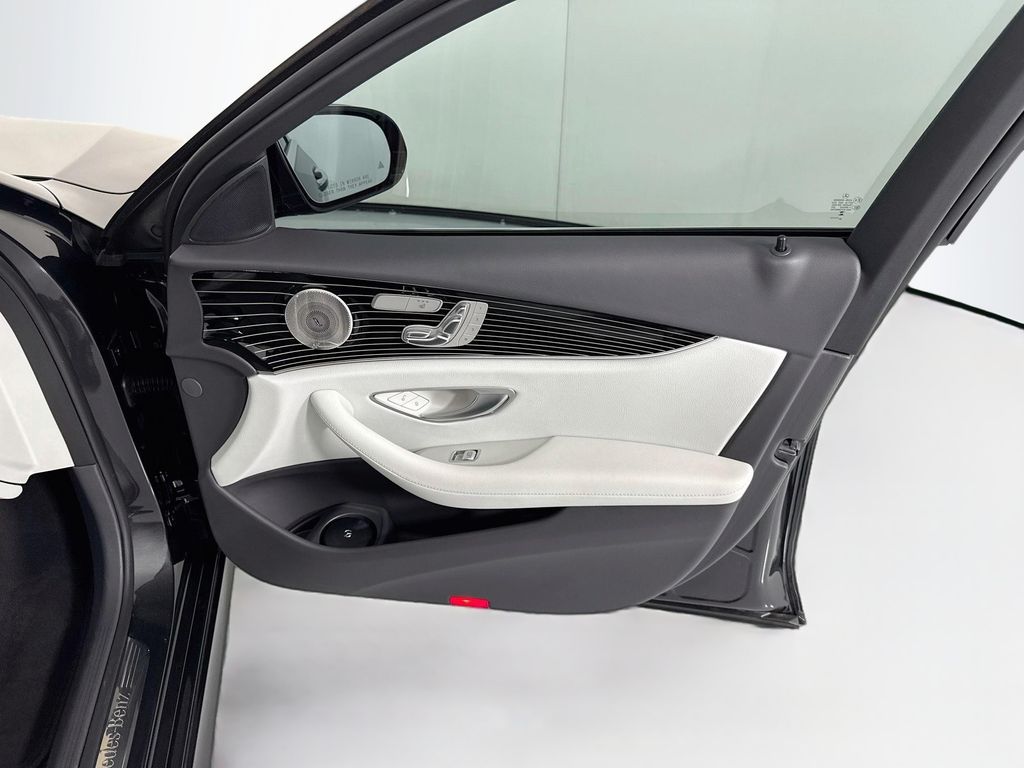 Thumbnail: 2023 Mercedes-Benz E-Class - 26