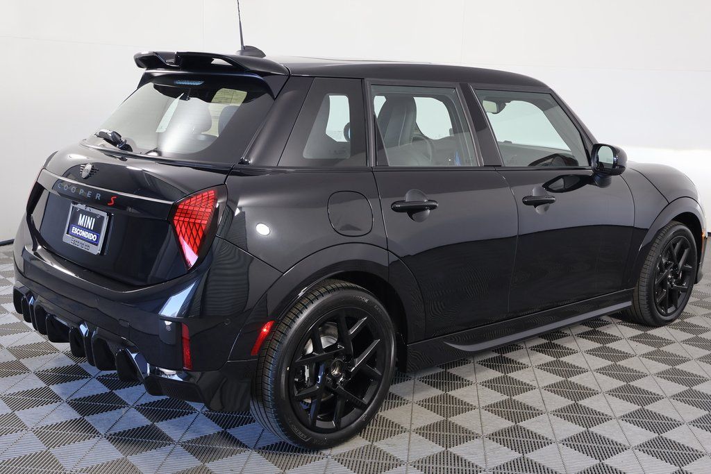 Thumbnail: 2026 MINI Cooper - 2