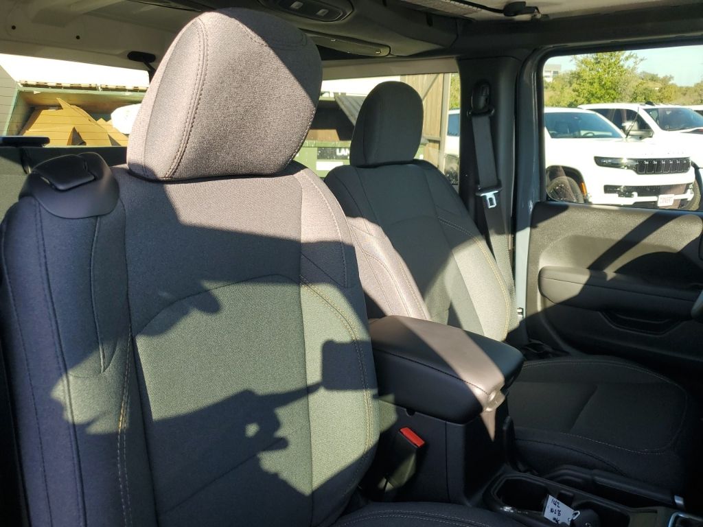 New Car 2025 Jeep Wrangler  For Sale Under $40,000 In Austin, Texas