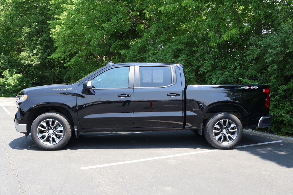 2022 Chevrolet Silverado 1500 LT 4