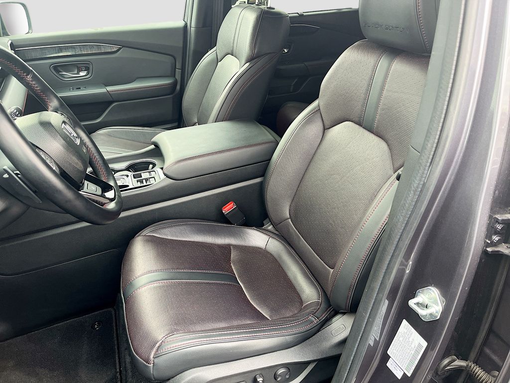 Used 2025 Gray Honda Black Edition image 20