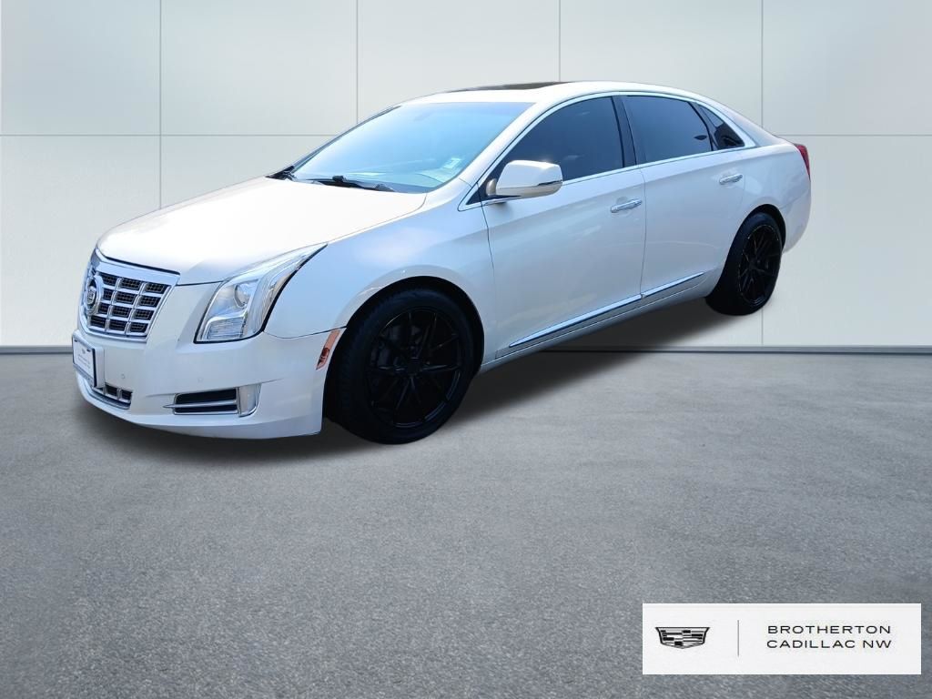 White Diamond Clearcoat 2013 Cadillac XTS Sedan All-Wheel Drive 6-Speed Automatic