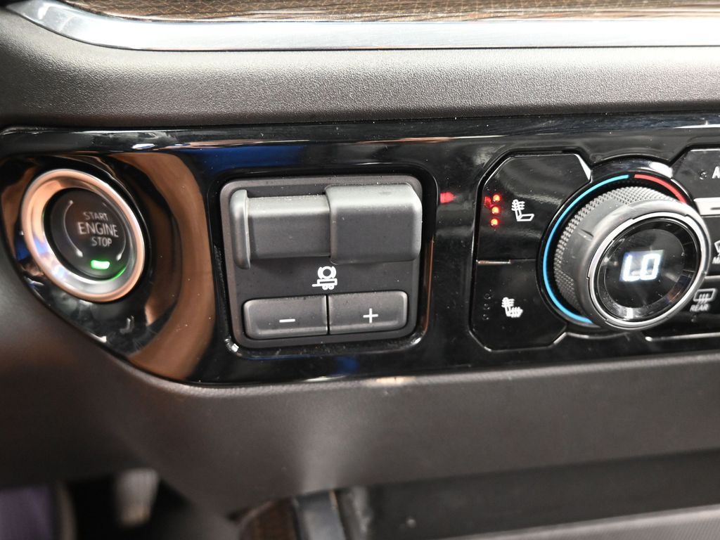 Used 2024 Summit White Chevrolet LT Trail Boss image 30