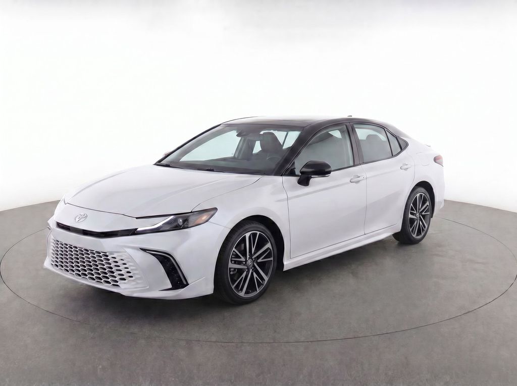 Wind Chill Pearl/Black 2025 Toyota Camry Sedan Front-Wheel Drive Continuously Variable Transmission